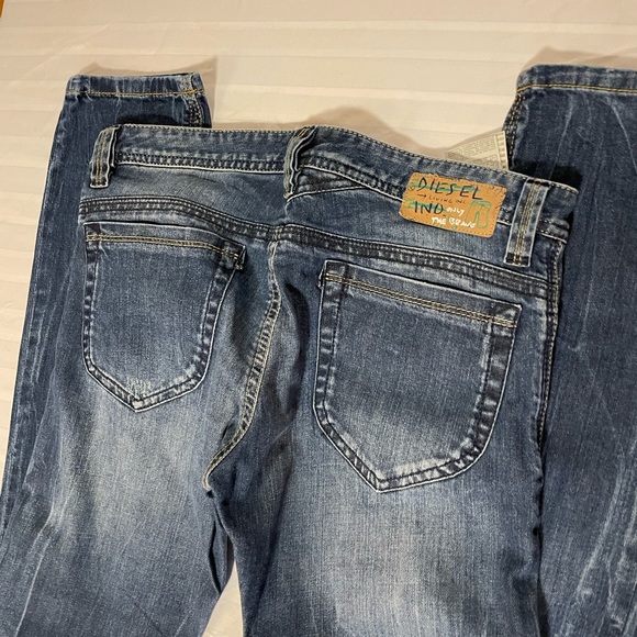 DIESEL YOUTH MALE Size 12 - Picture 8 of 9